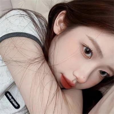 圈内顶流被曝隐婚生子，长达一周社交平台画面流出